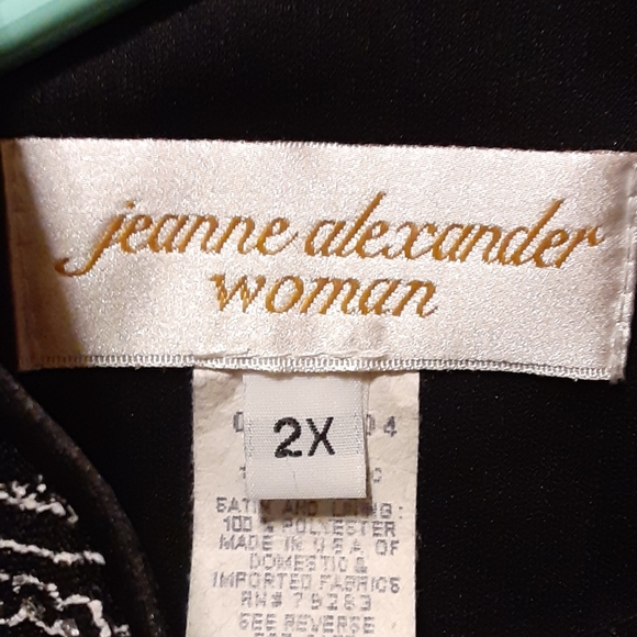 COPY - zips up the front sparkley  jacket - Picture 3 of 3